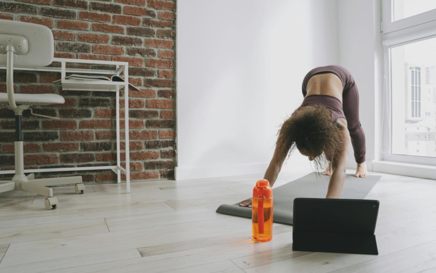 Atletas realizando ejercicios funcionales de alta intensidad en Nextlevelworks